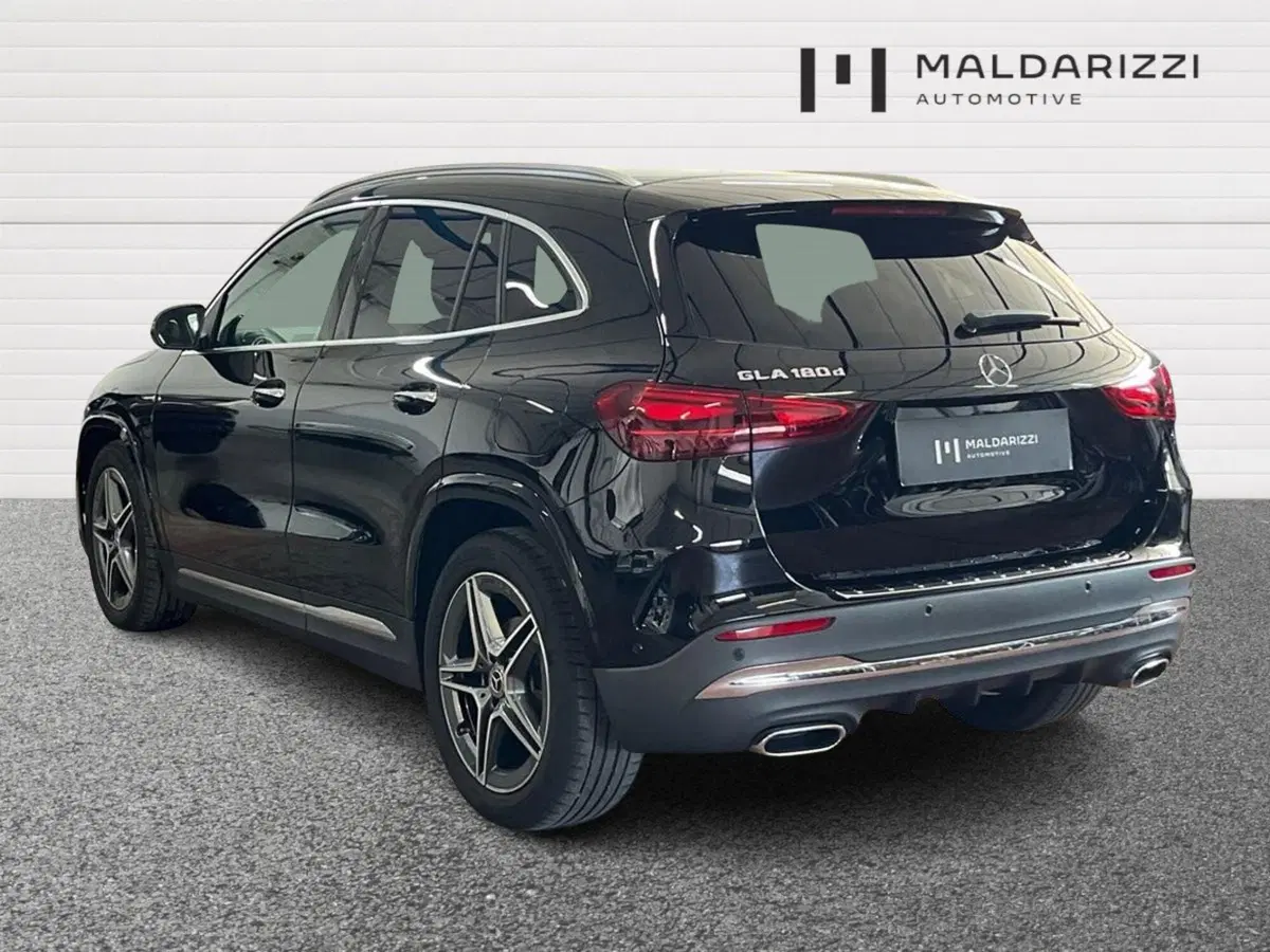 Mercedes-Benz GLA SUV usata a Barletta-Andria-Trani (4)