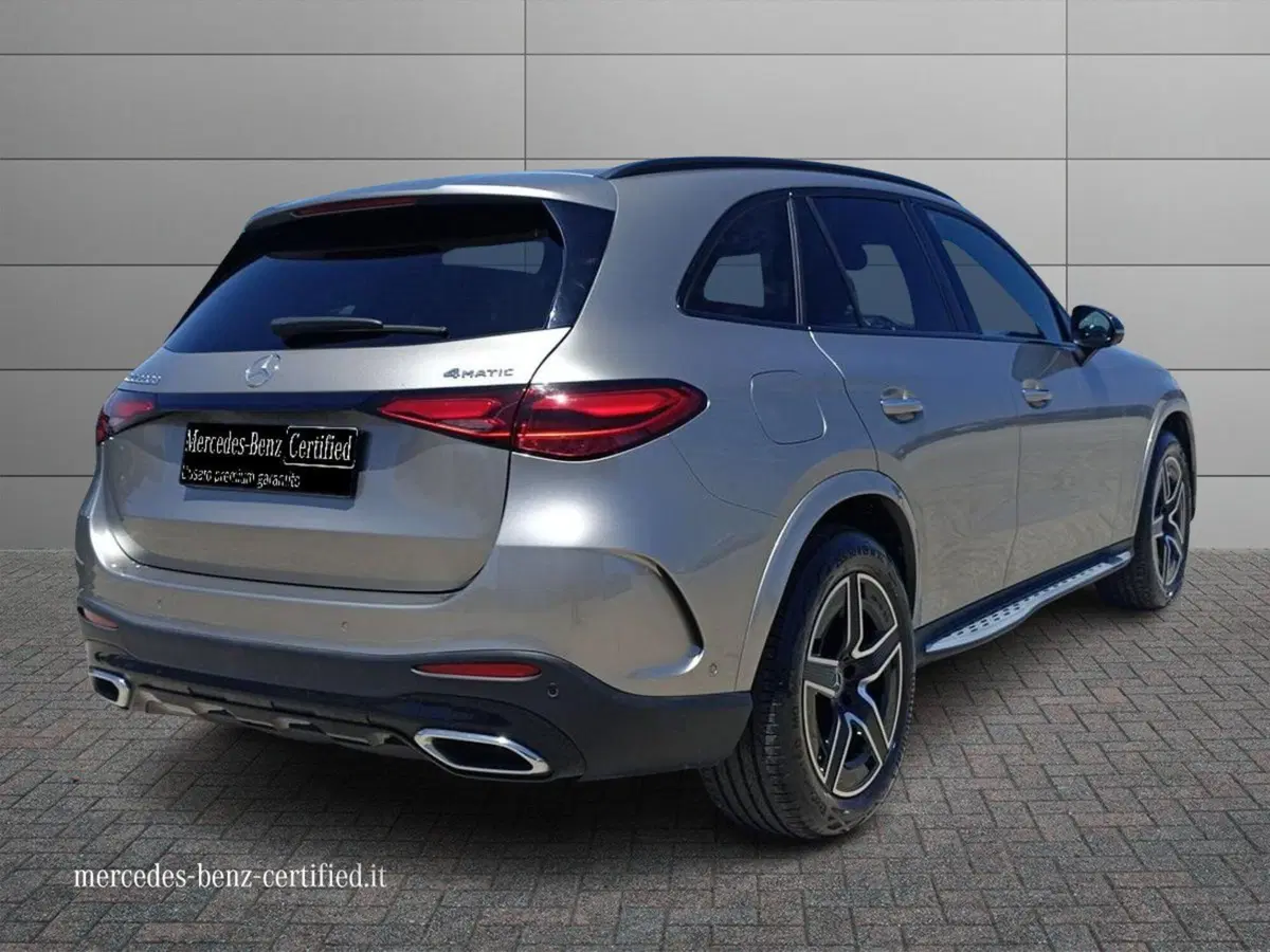 Mercedes-Benz GLC SUV usata a Bari (2)