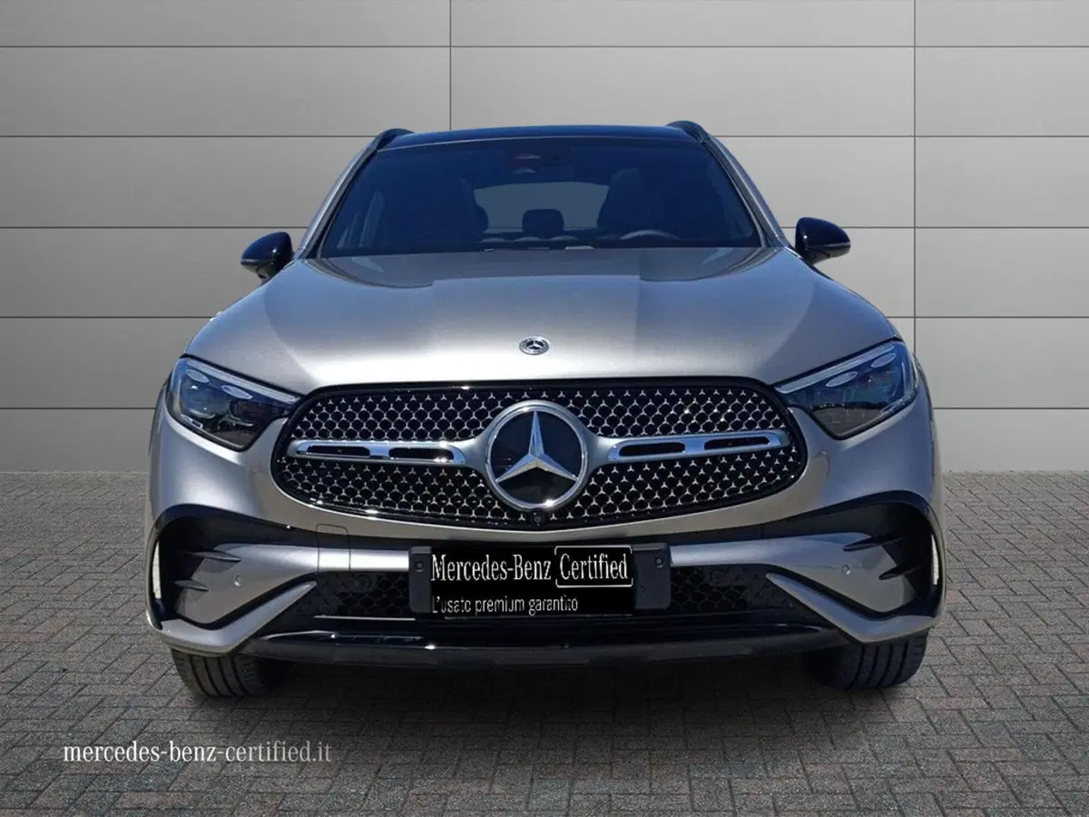 Mercedes-Benz GLC SUV usata a Bari (3)