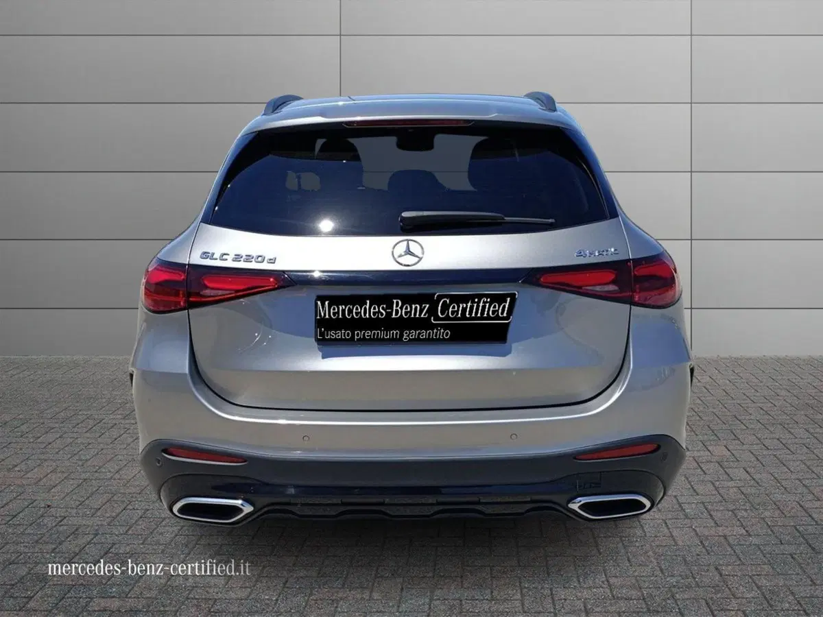 Mercedes-Benz GLC SUV usata a Bari (4)