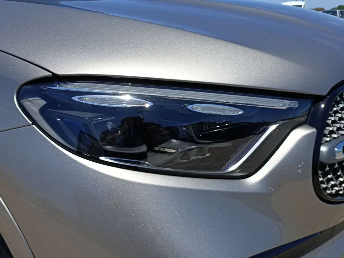 Mercedes-Benz GLC SUV usata a Bari (7)
