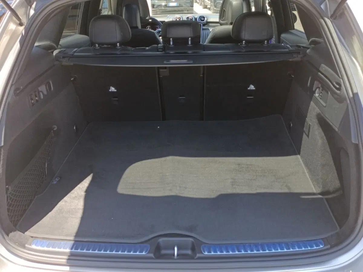 Mercedes-Benz GLC SUV usata a Bari (8)