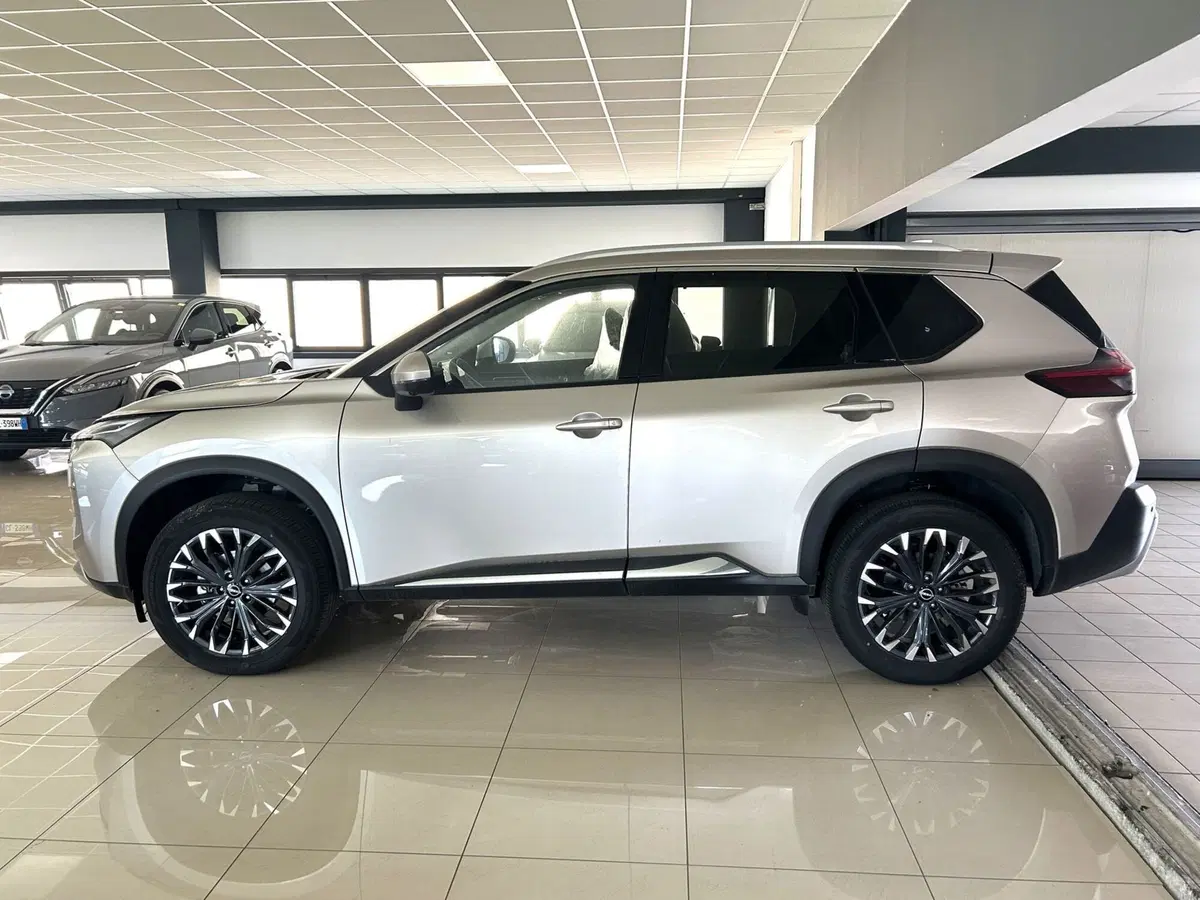 Nissan X-Trail nuova a Ferrara (6)