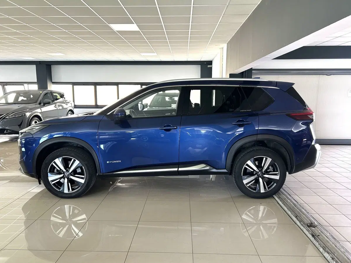 Nissan X-Trail usata a Ferrara (6)