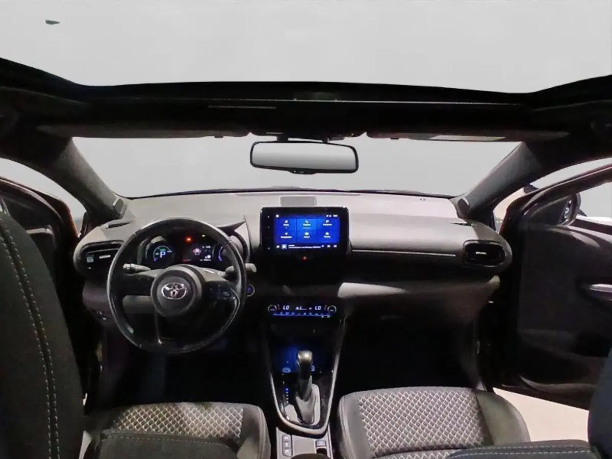 Toyota Yaris usata a Genova (11)