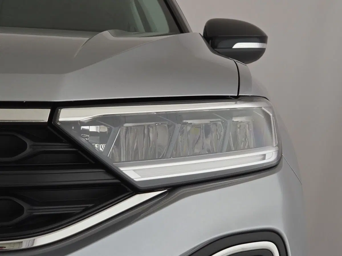 Volkswagen T-Roc usata a Alessandria (7)