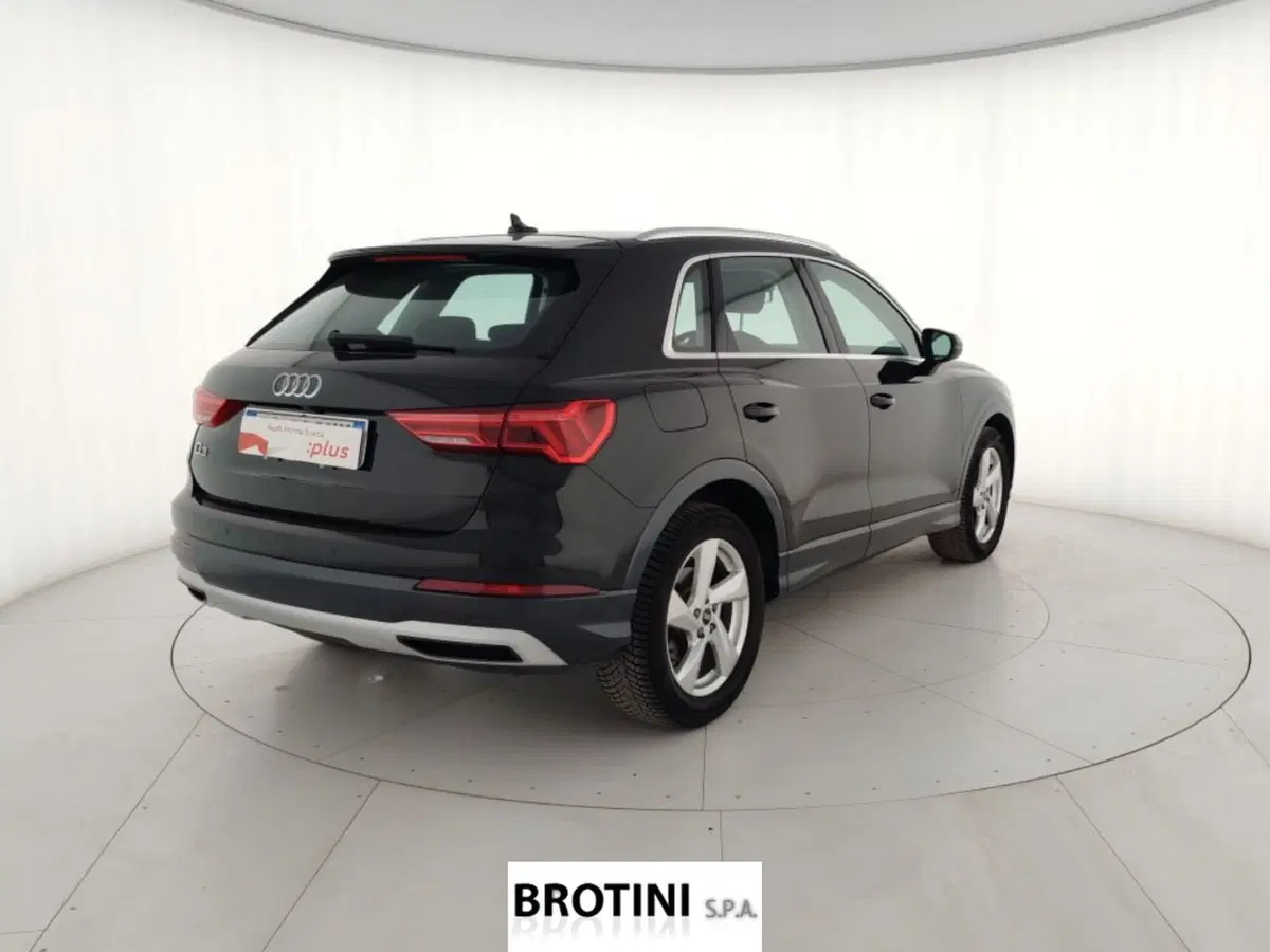 Audi Q3 usata a Massa-Carrara (3)
