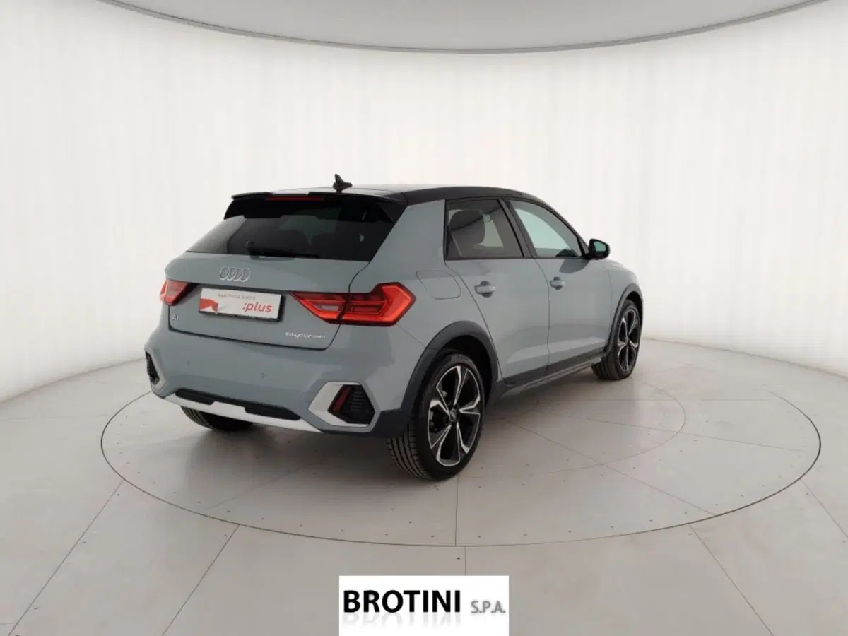 Audi A1 Sportback usata a Massa-Carrara (3)
