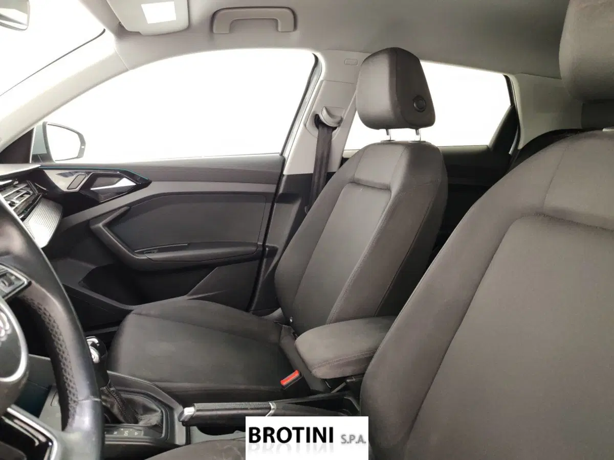 Audi A1 Sportback usata a Massa-Carrara (9)