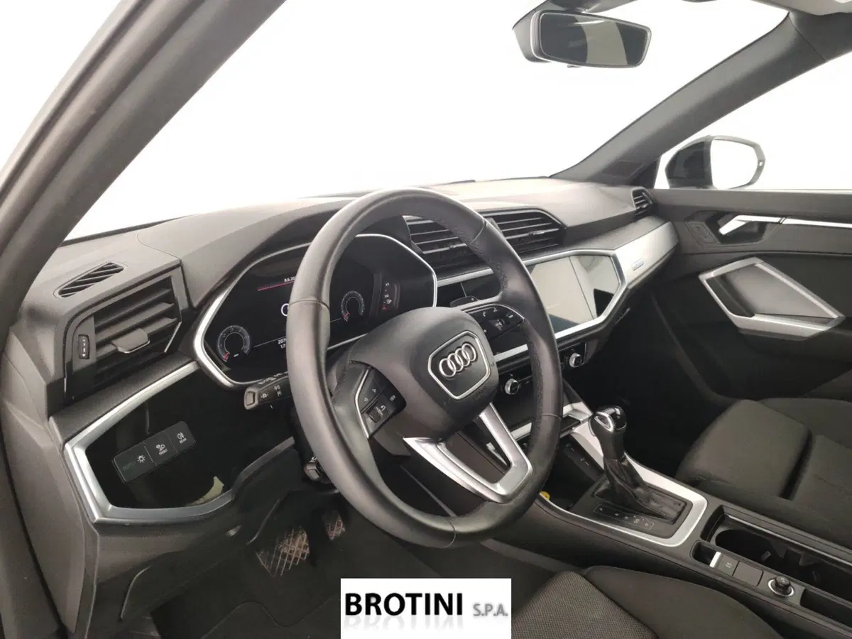 Audi Q3 usata a Massa-Carrara (8)