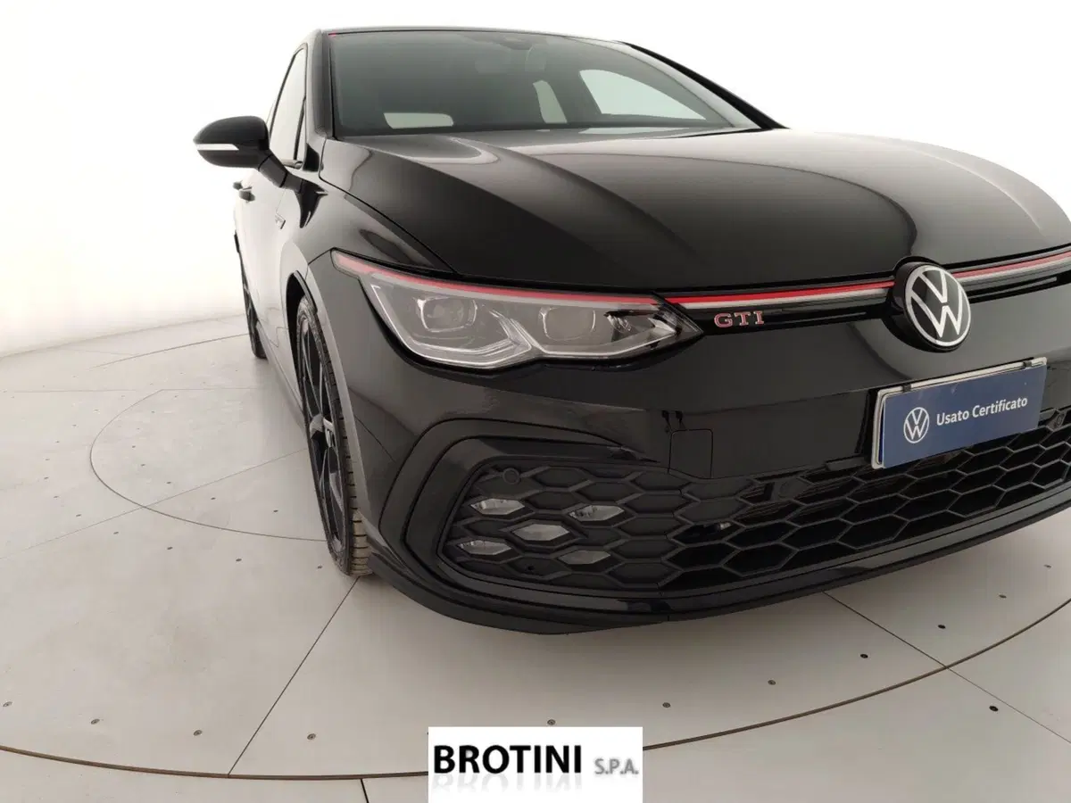 Volkswagen Golf usata a Massa-Carrara (5)