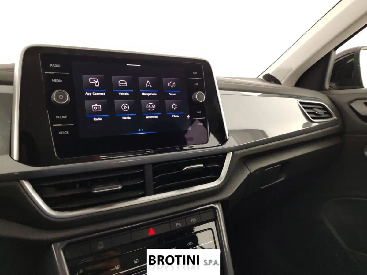 Volkswagen T-Roc usata a Massa-Carrara (12)