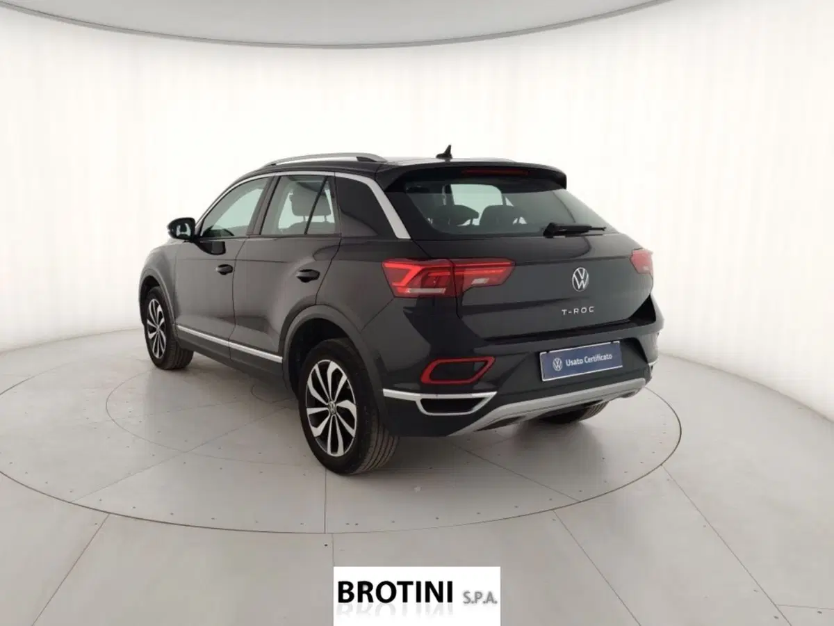 Volkswagen T-Roc usata a Massa-Carrara (2)