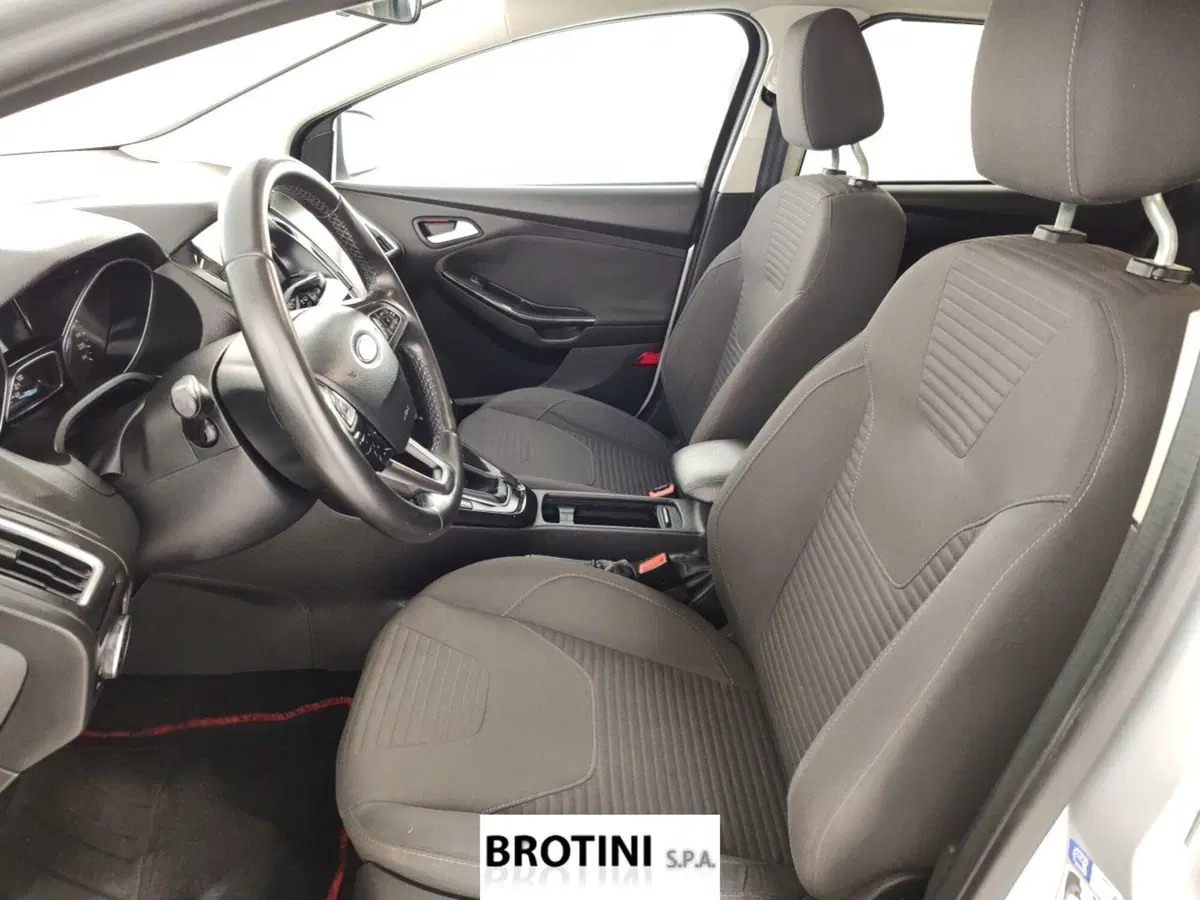 Ford Focus Station Wagon usata a Massa-Carrara (7)