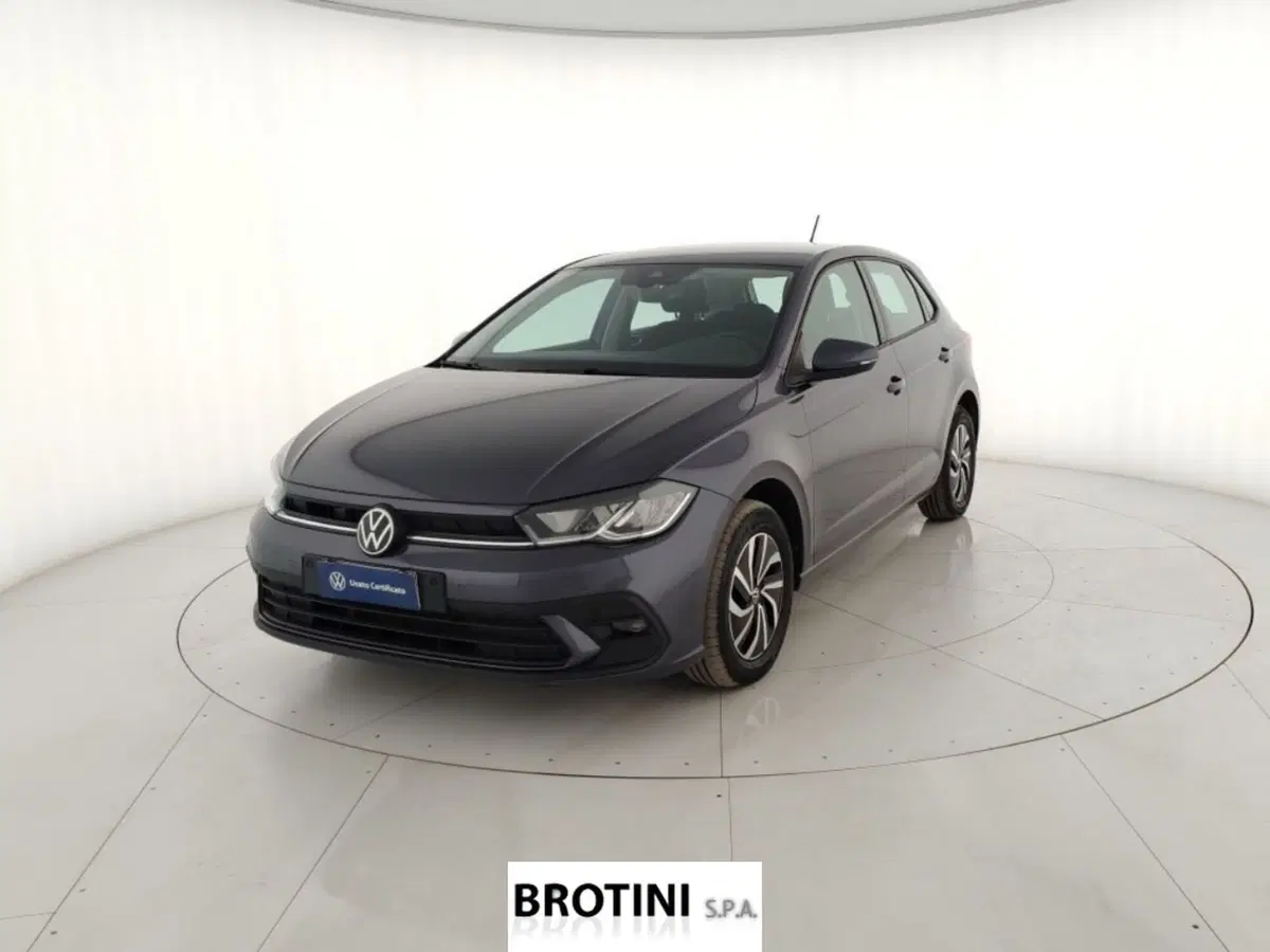 Volkswagen Polo usata a Massa-Carrara