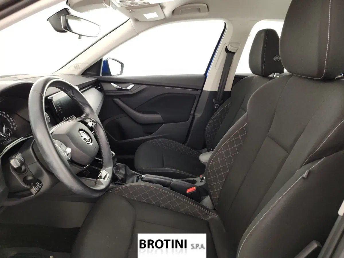 Skoda Kamiq usata a Massa-Carrara (7)