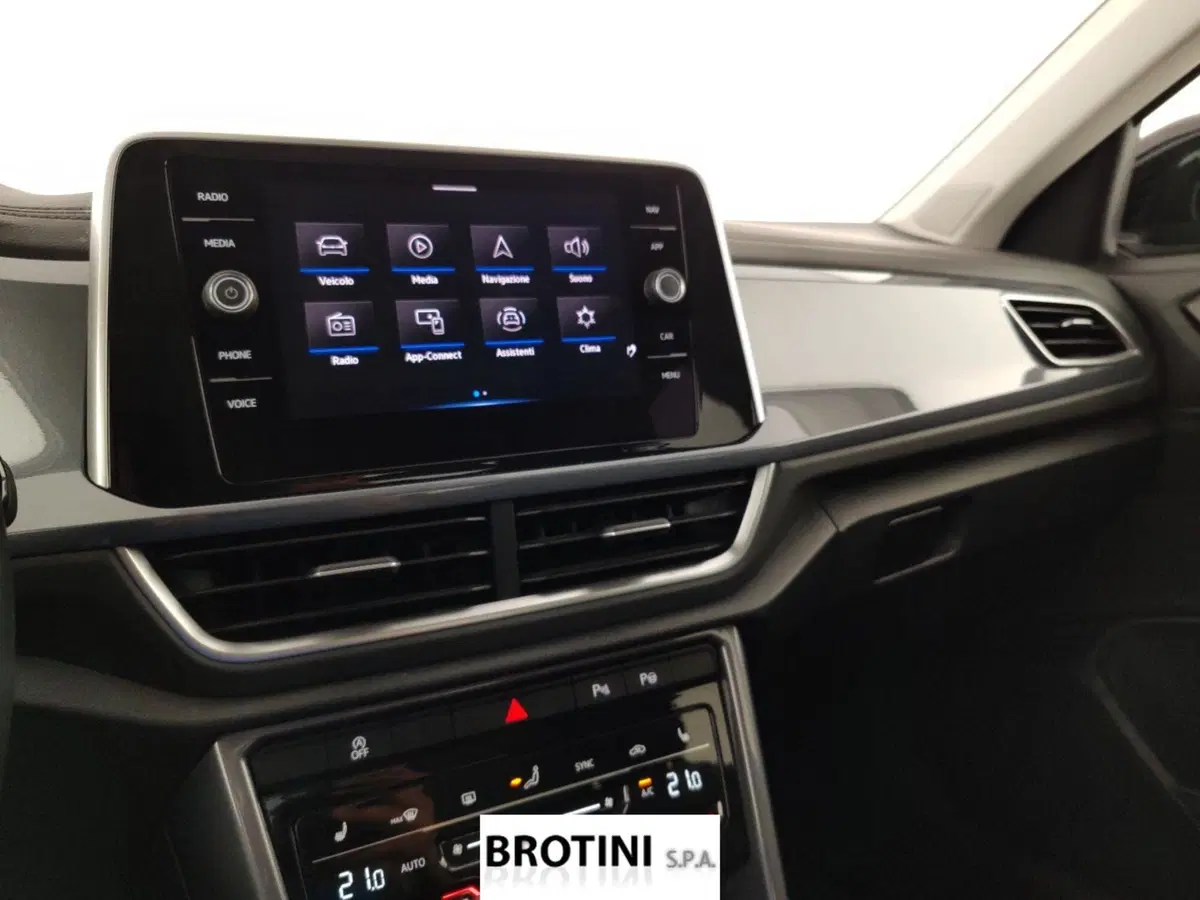 Volkswagen T-Roc usata a Massa-Carrara (12)