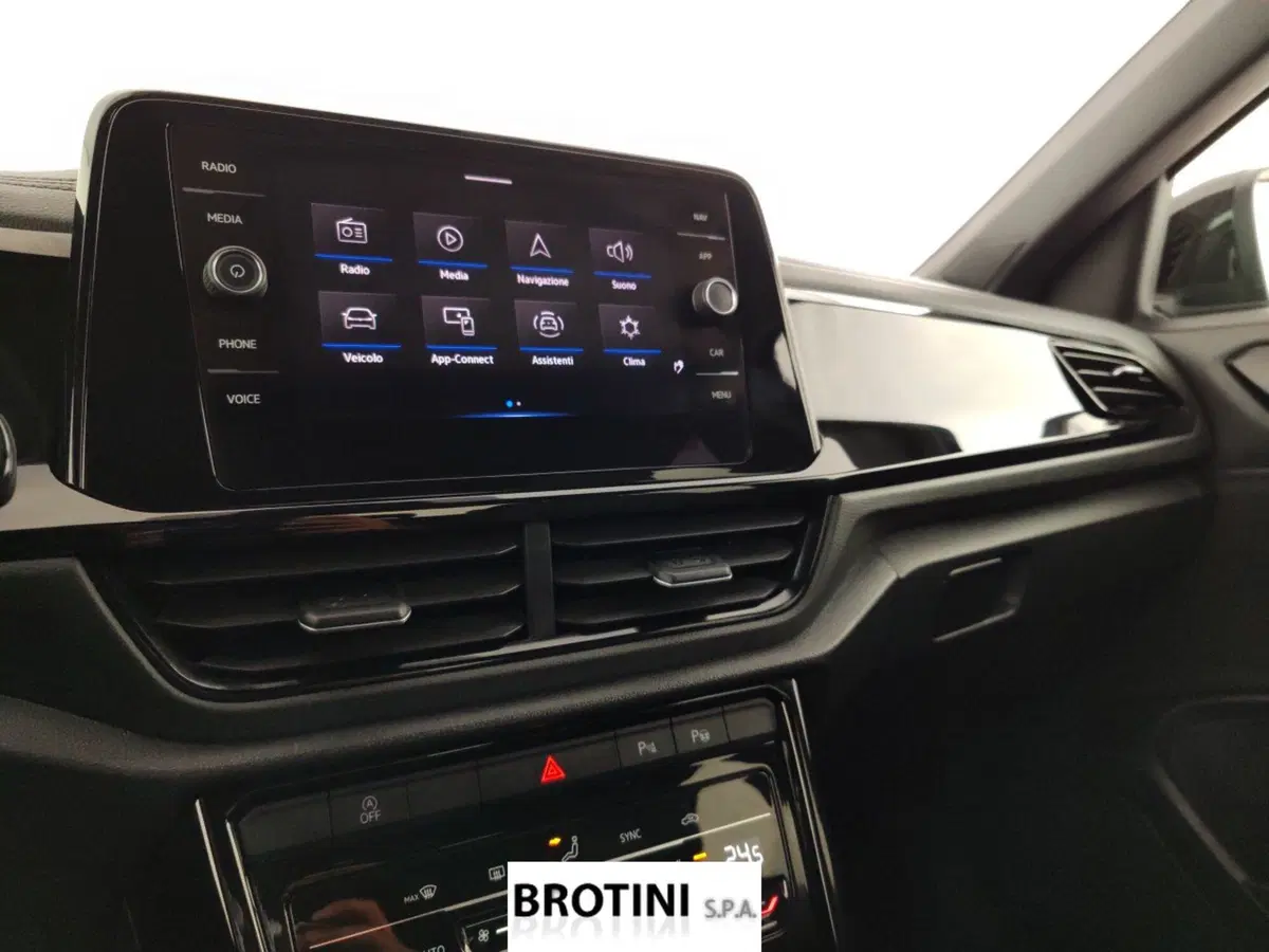 Volkswagen T-Roc usata a Massa-Carrara (8)
