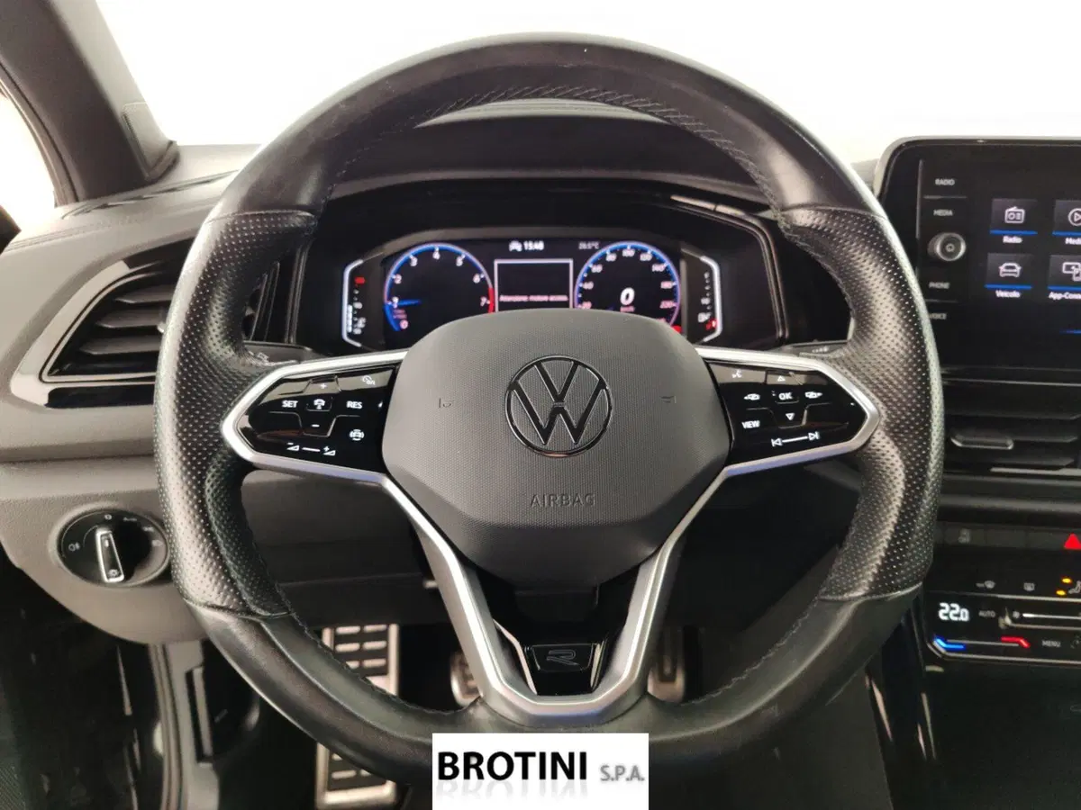 Volkswagen T-Roc usata a Massa-Carrara (9)