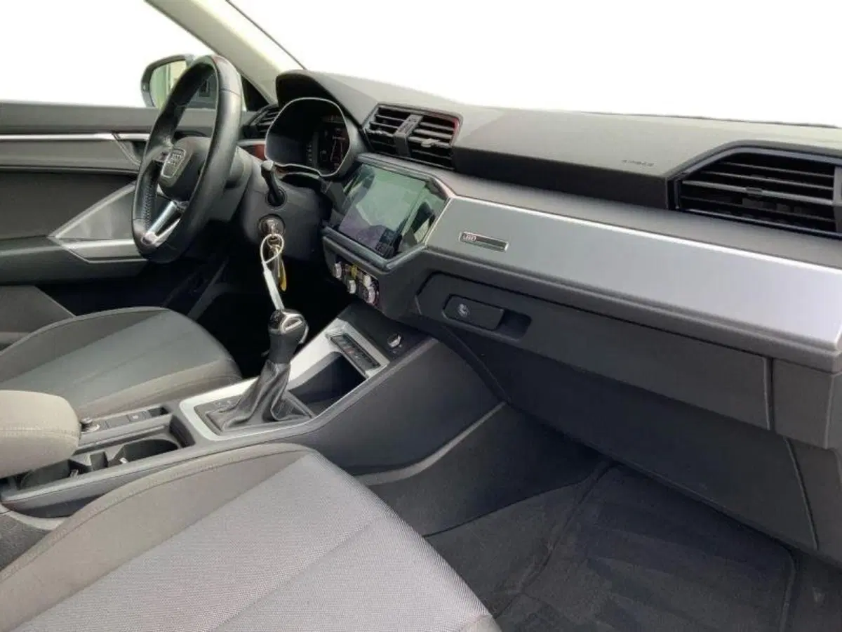 Audi Q3 usata a Perugia (11)