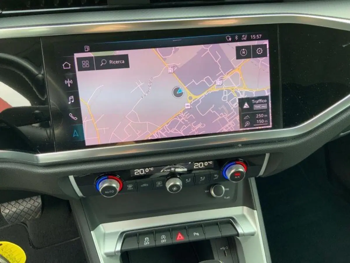 Audi Q3 usata a Perugia (14)