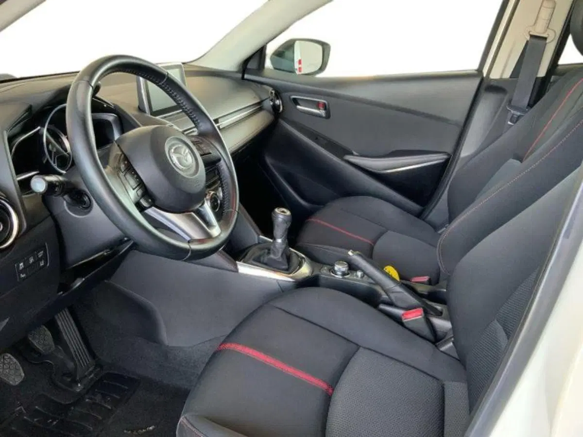Mazda Mazda2 usata a Perugia (8)