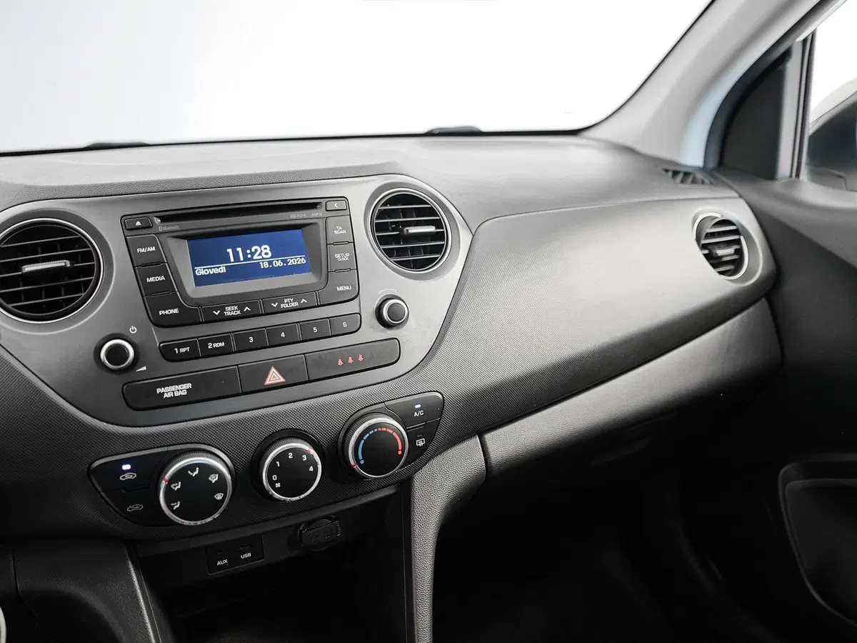 Hyundai i10 usata a Prato (13)