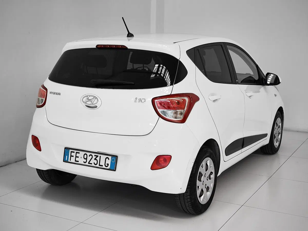 Hyundai i10 usata a Prato (8)