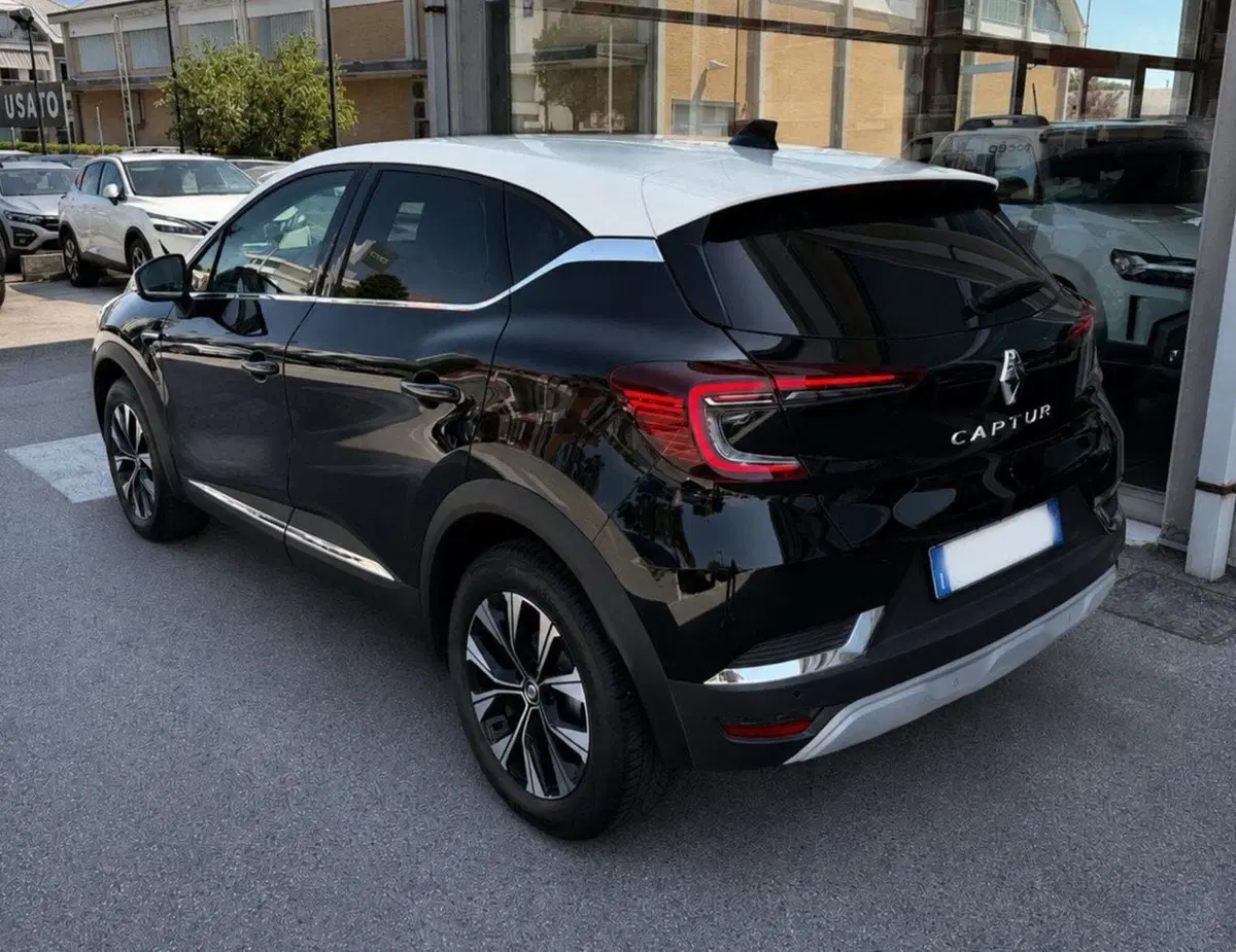 Renault Captur usata a Rimini (4)