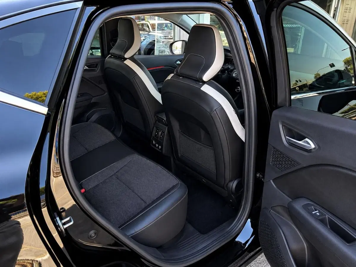 Renault Captur usata a Rimini (8)