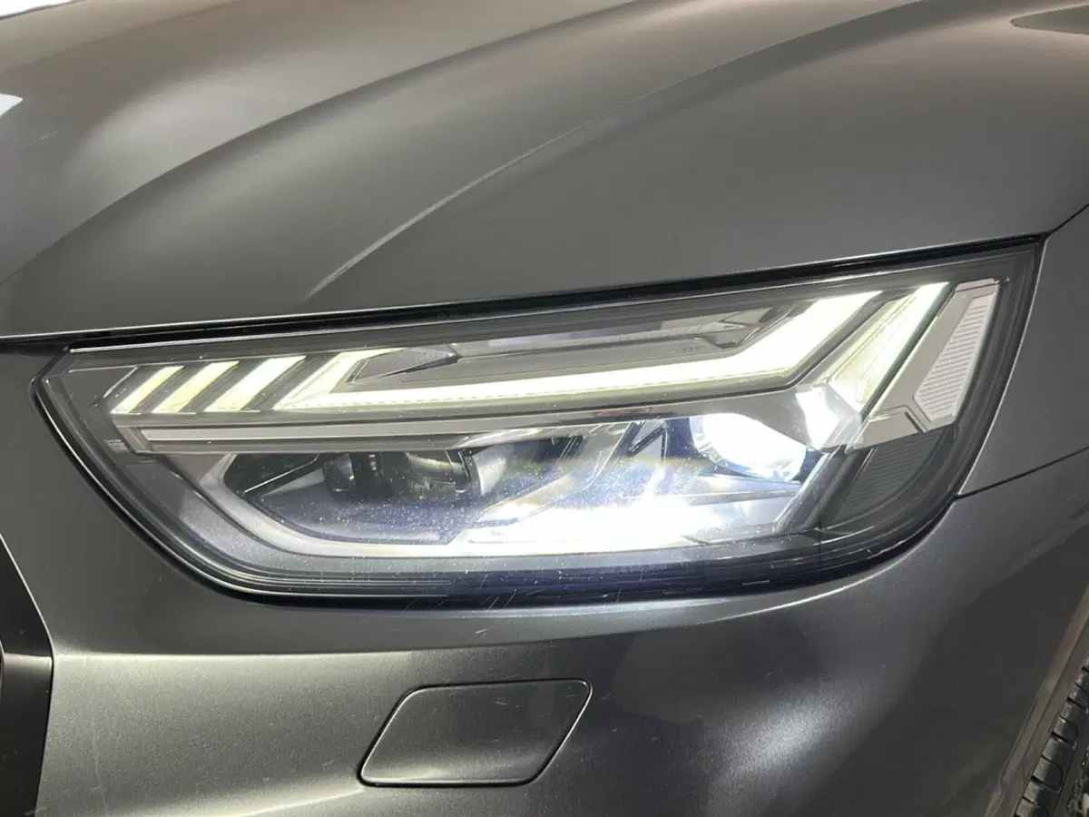 Audi Q5 Sportback usata a Napoli (20)