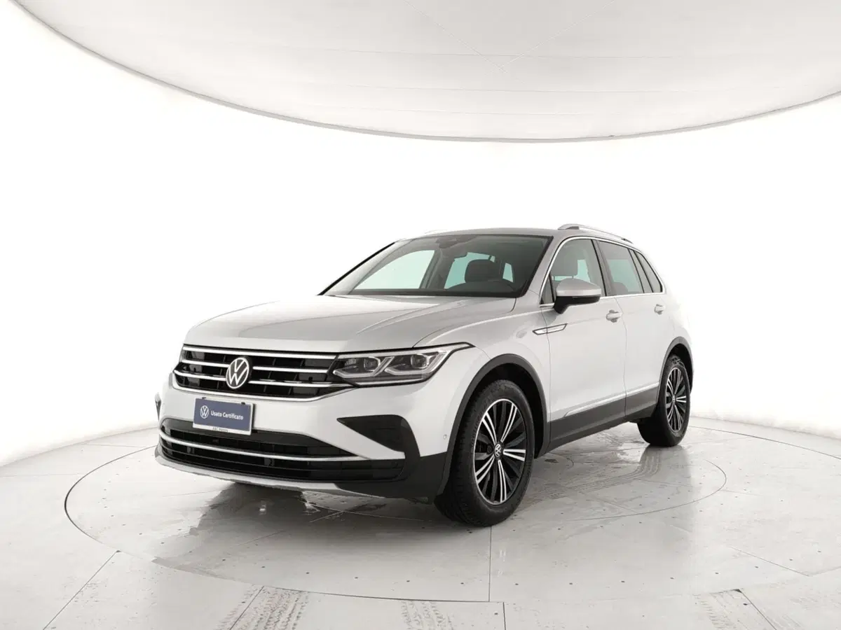 Volkswagen Tiguan usata a Napoli