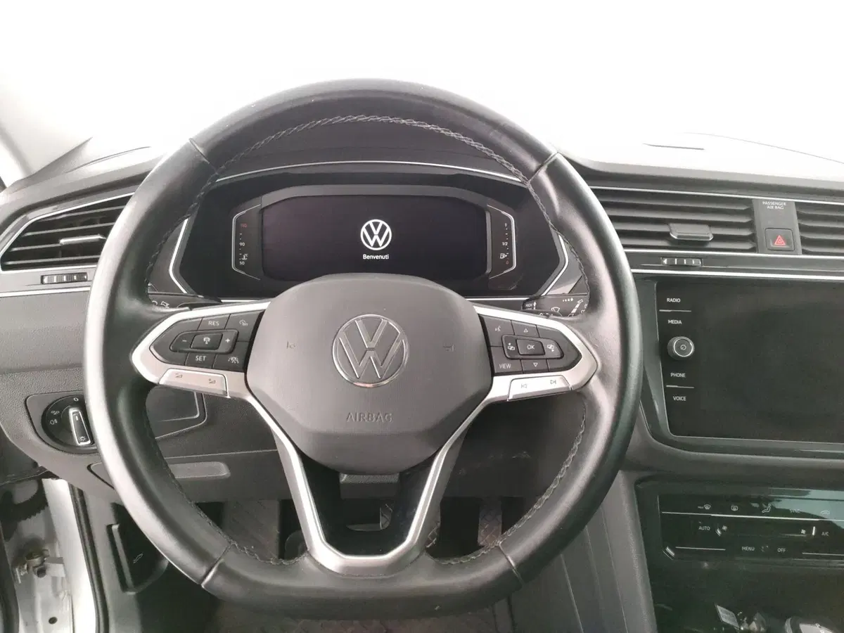 Volkswagen Tiguan usata a Napoli (20)