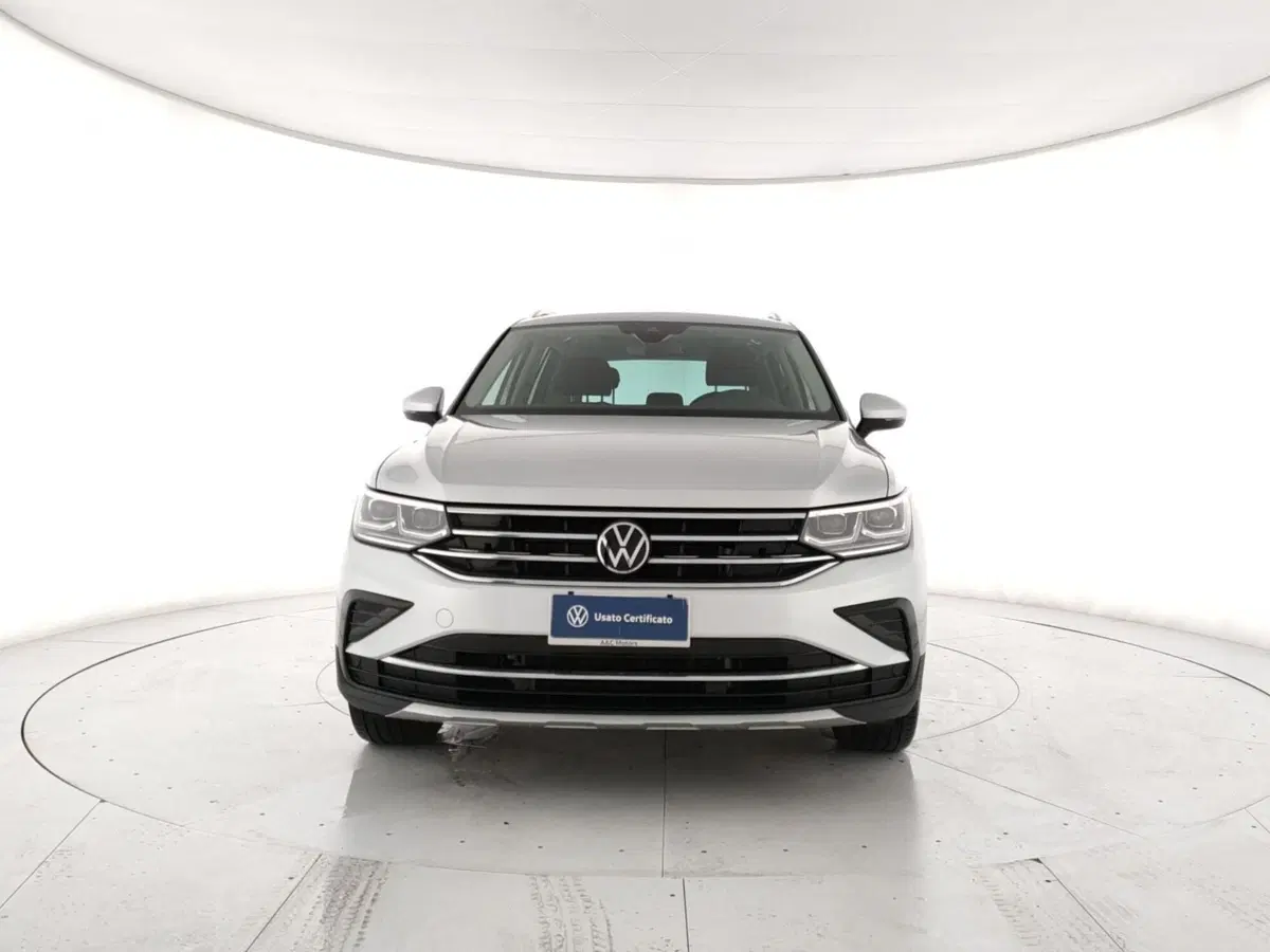 Volkswagen Tiguan usata a Napoli (4)