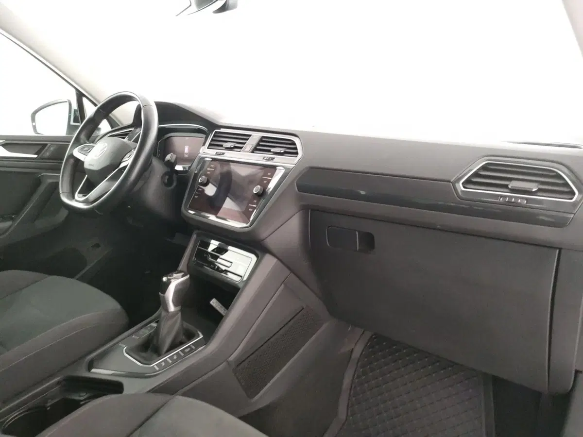 Volkswagen Tiguan usata a Napoli (7)