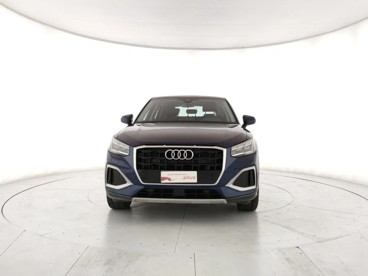 Audi Q2 usata a Napoli (2)