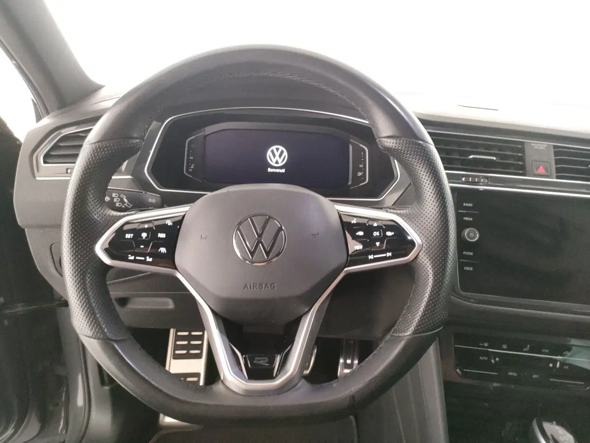 Volkswagen Tiguan usata a Napoli (16)