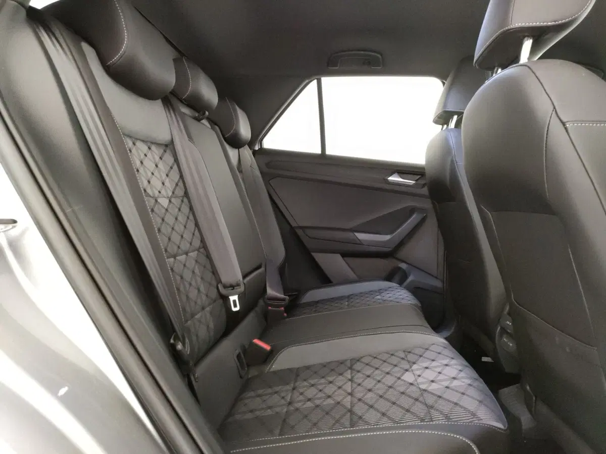 Volkswagen T-Roc usata a Napoli (9)