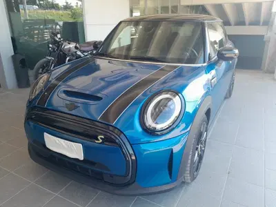 MINI Mini Cooper SE Electric del 2022 usata a Asti