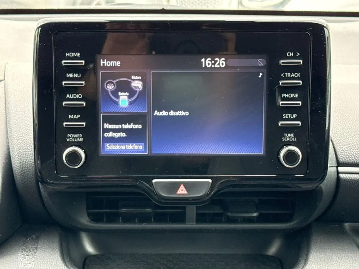 Toyota Yaris usata a Palermo (15)