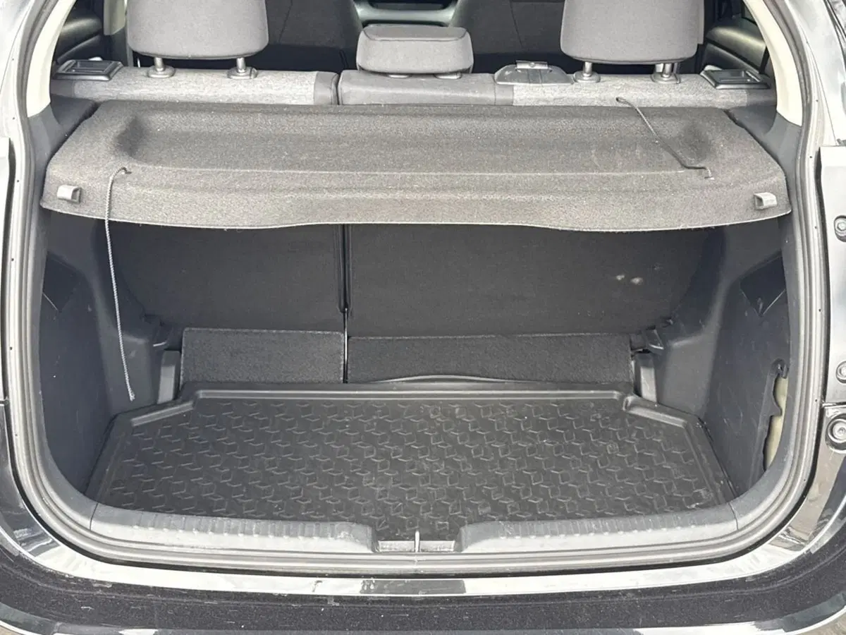 Toyota Yaris usata a Palermo (6)