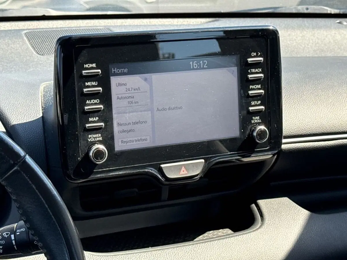 Toyota Yaris usata a Palermo (10)