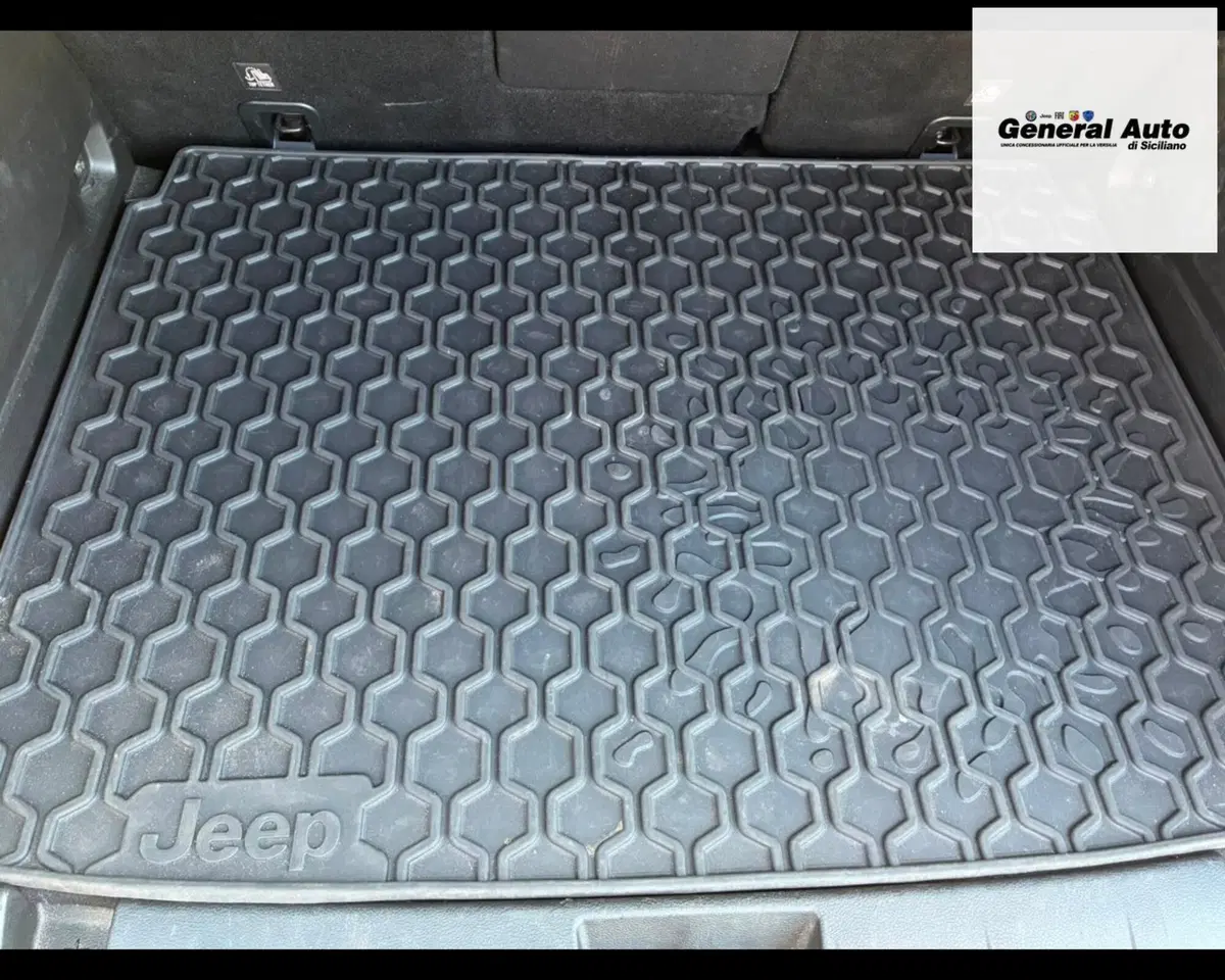 Jeep Renegade usata a Lucca (11)