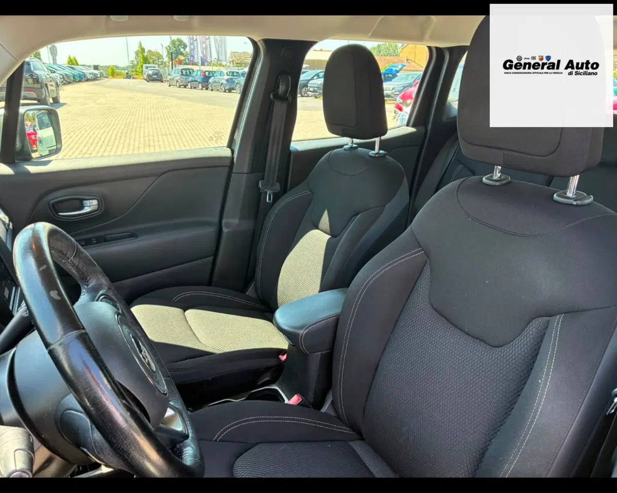Jeep Renegade usata a Lucca (18)