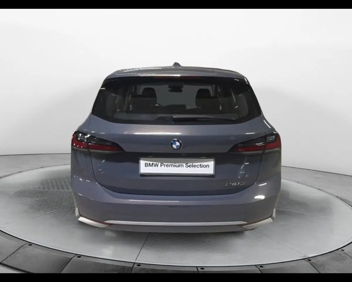 BMW Serie 2 Active Tourer usata a Napoli (7)