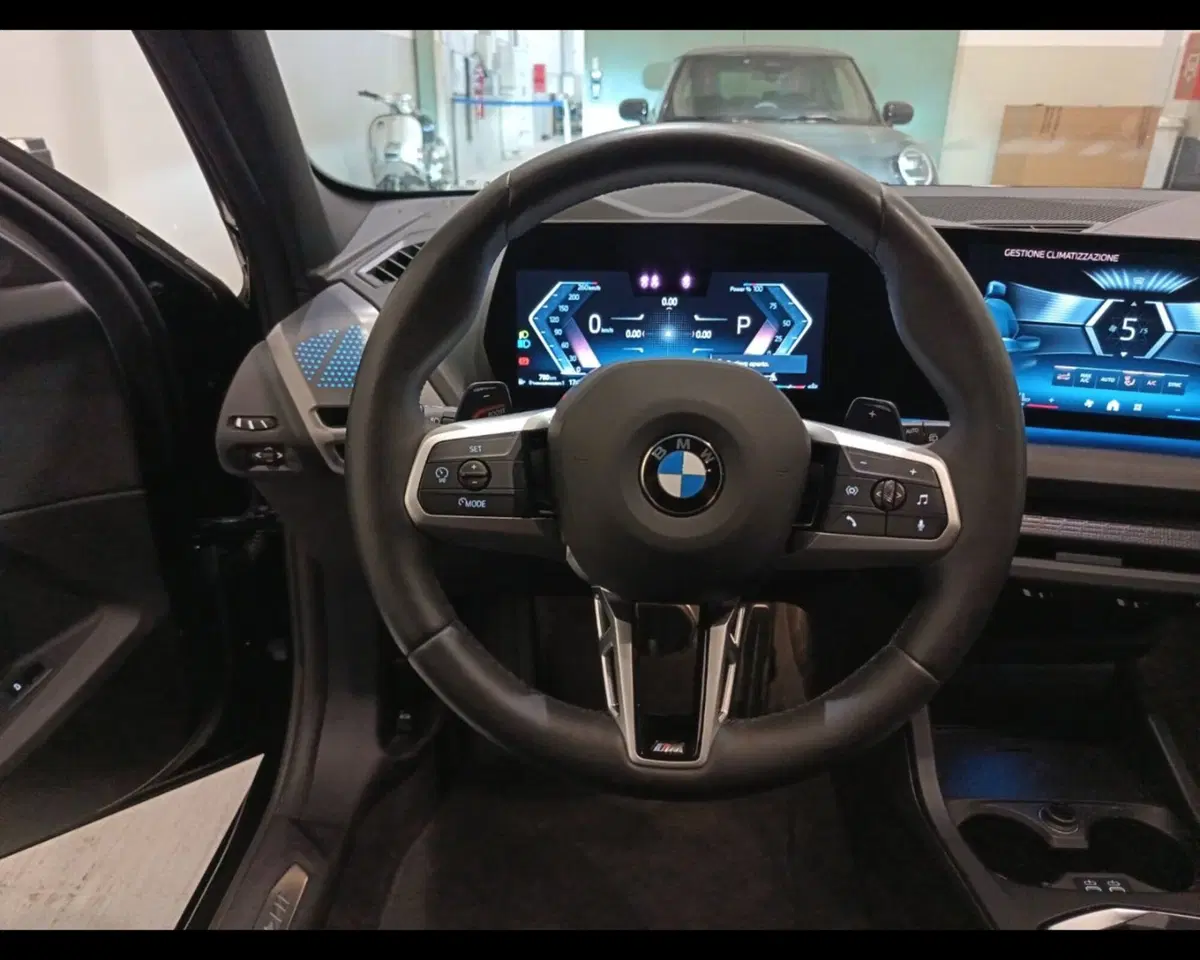 BMW Serie 1 usata a Caserta (15)