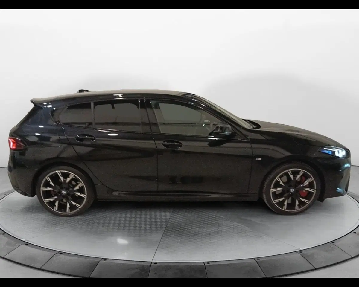 BMW Serie 1 usata a Caserta (5)