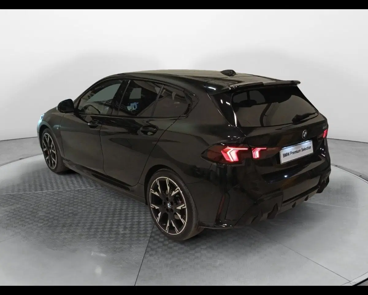BMW Serie 1 usata a Caserta (8)