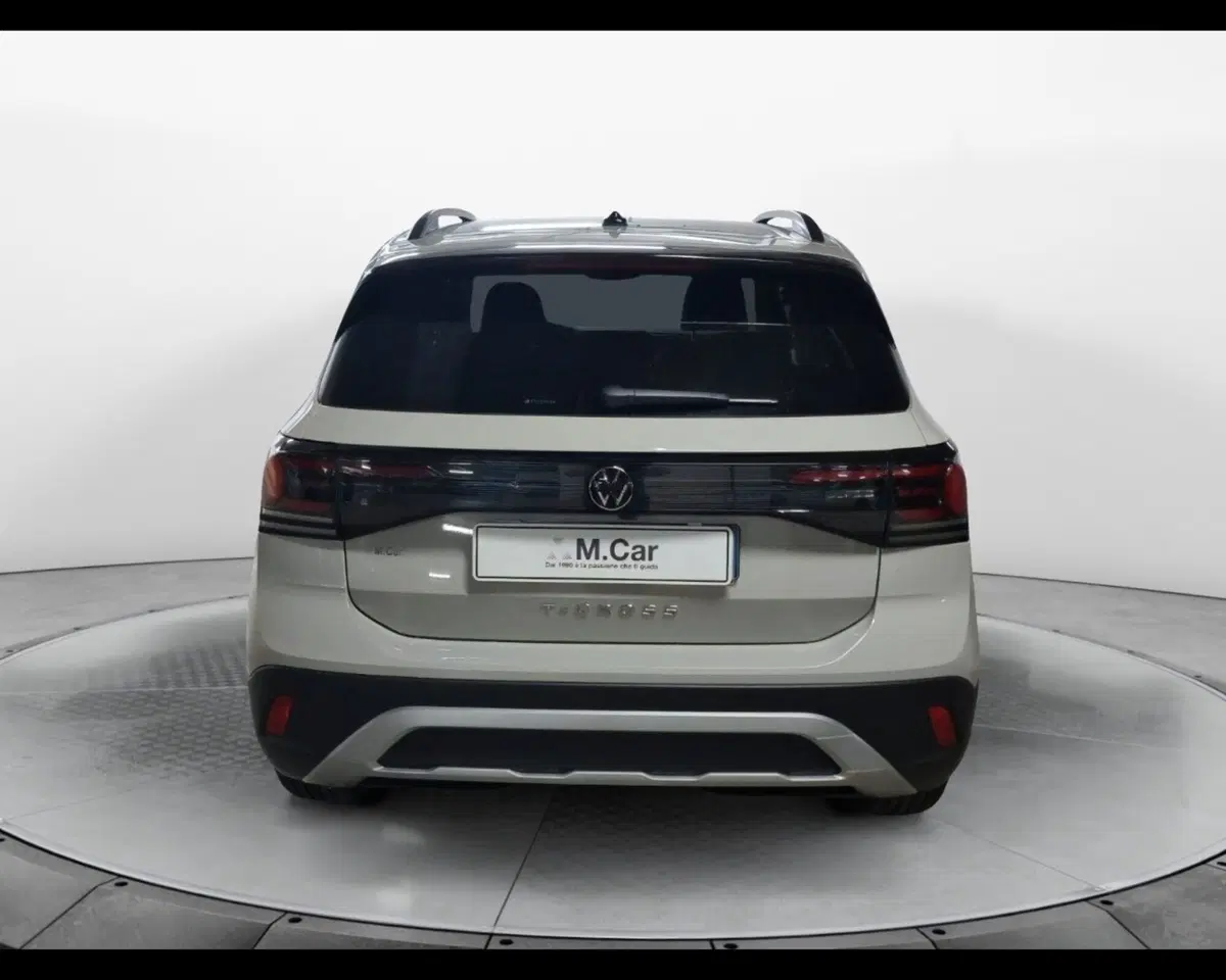 Volkswagen T-Cross usata a Caserta (6)