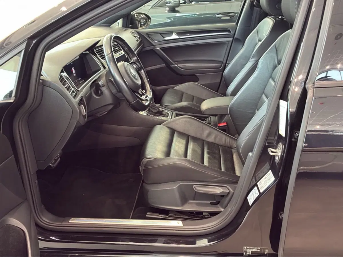 Volkswagen Golf usata a Varese (10)
